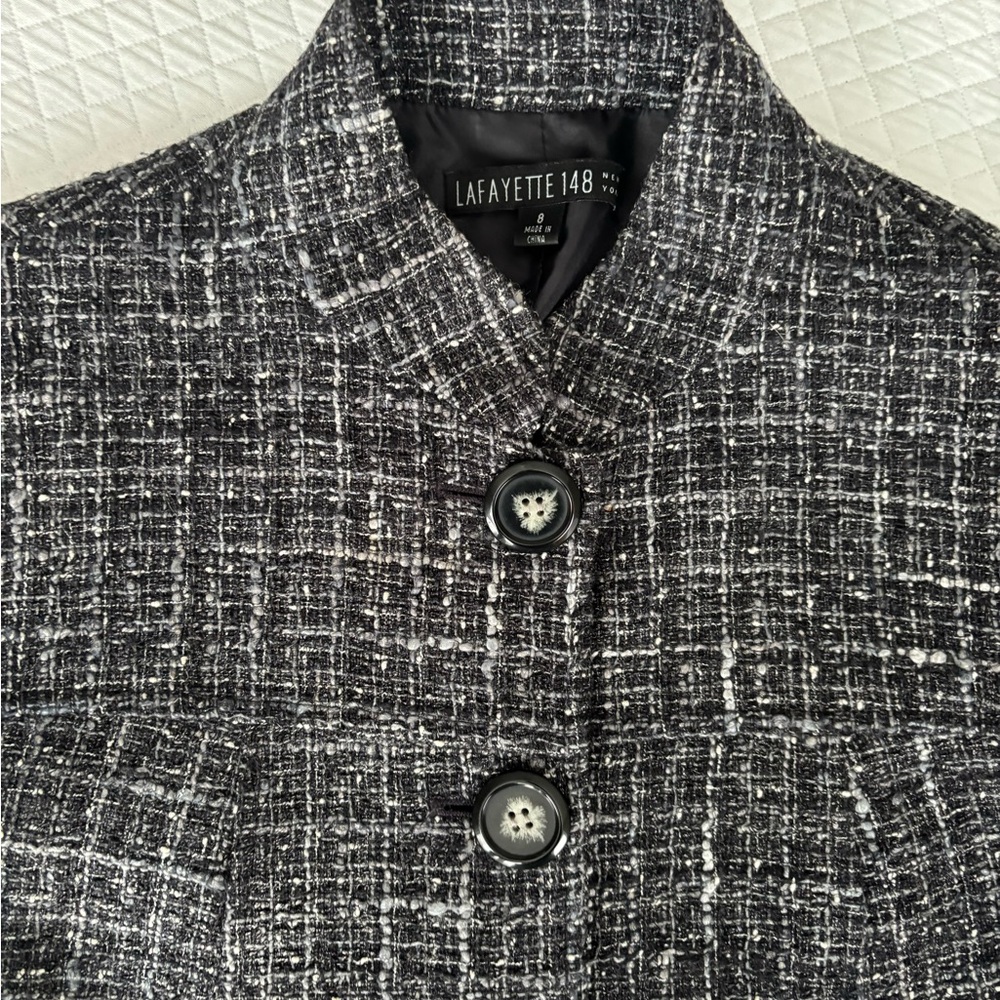 Lafayette 148 New York Tweed Blazer SZ
8